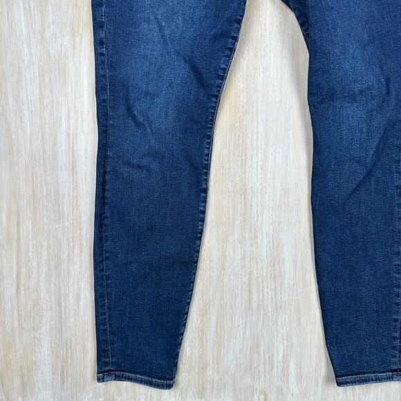 Good American Good Legs Skinny High Rise Stretch Casual Everyday Denim Jeans 16 - Picture 4 of 16